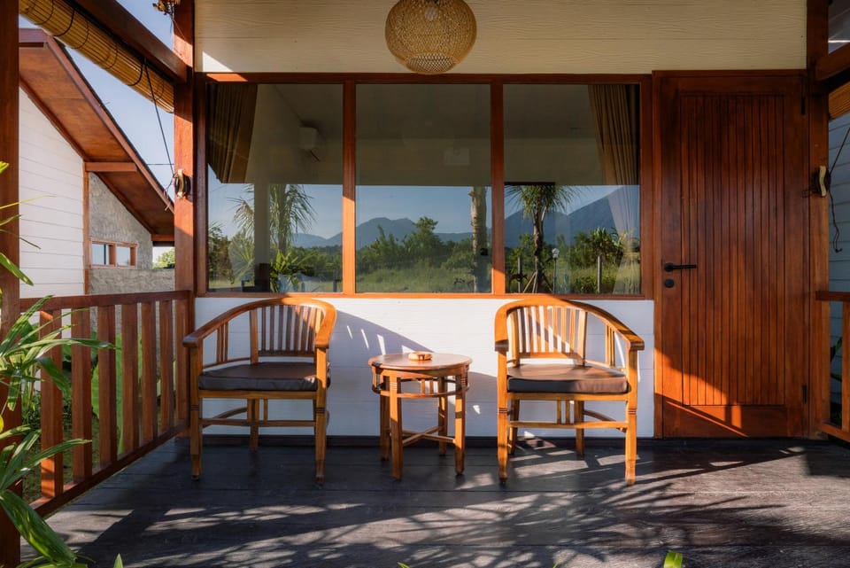 Day, Balcony/Terrace, Seating area