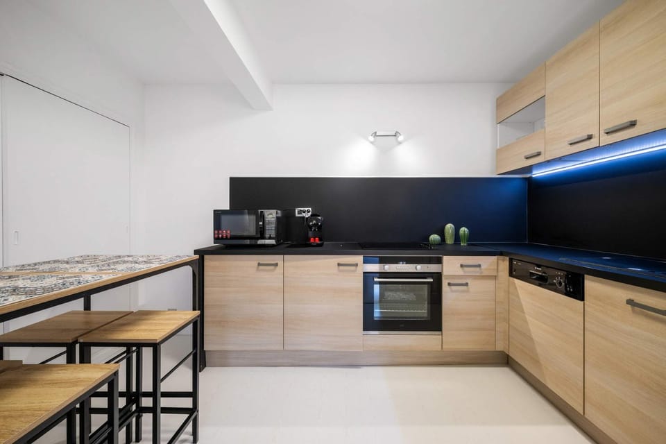 Charming apartment in the heart of the city center AC Apartment in Menton