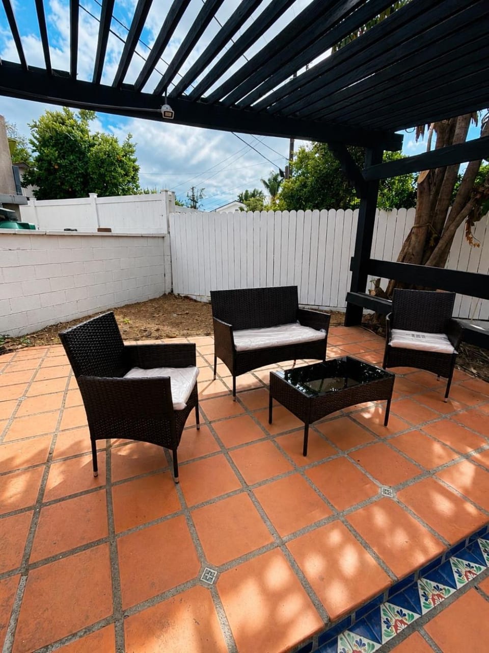 World Cup 2026 Luxury Mansion with 3 bedrooms 2 baths 1 kitchen House in Van Nuys