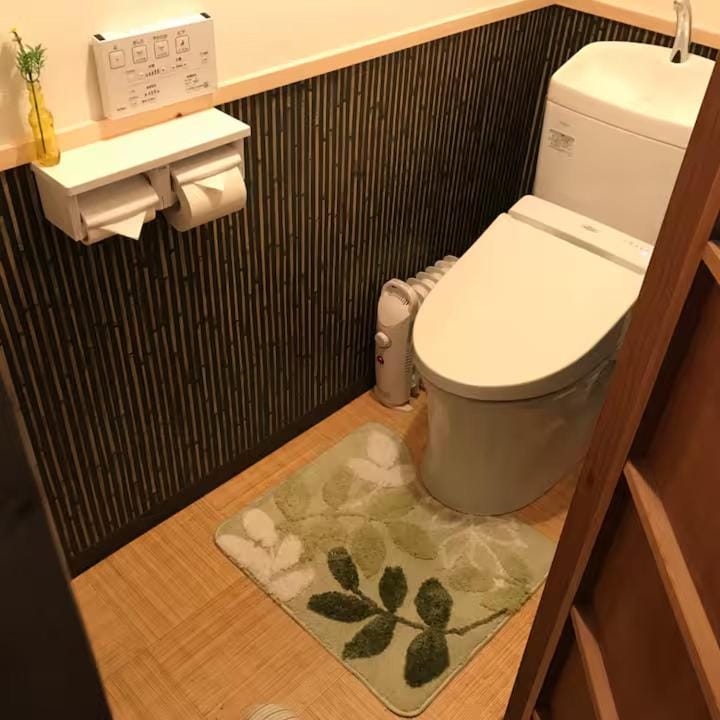 箱根 上強羅 温泉源泉かけ流し 独り占めできる 広々古民家 駅徒歩 貸切別荘 House in Hakone