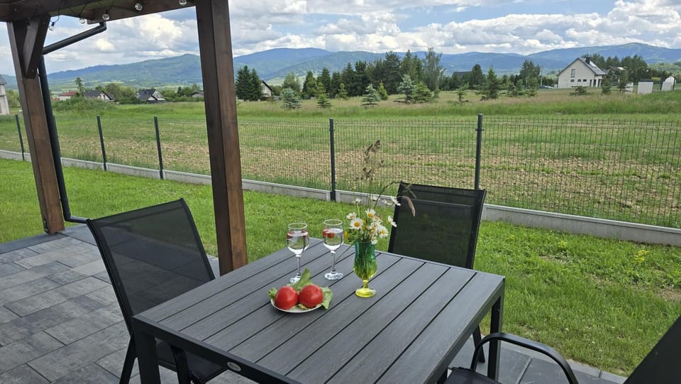 Off site, Balcony/Terrace