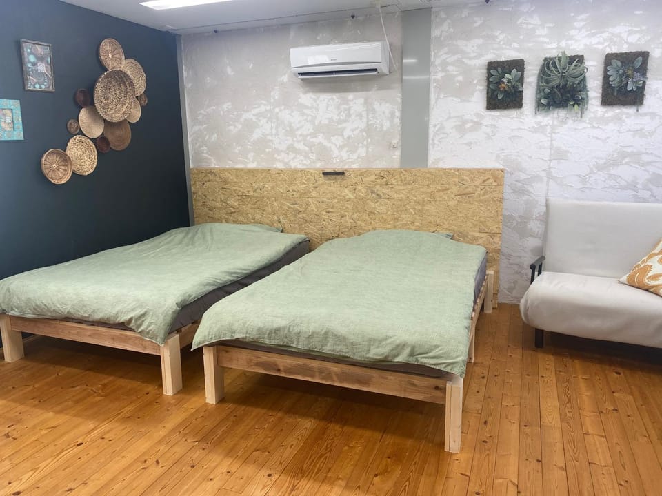 民宿あわい Bed and Breakfast in Okinawa Prefecture