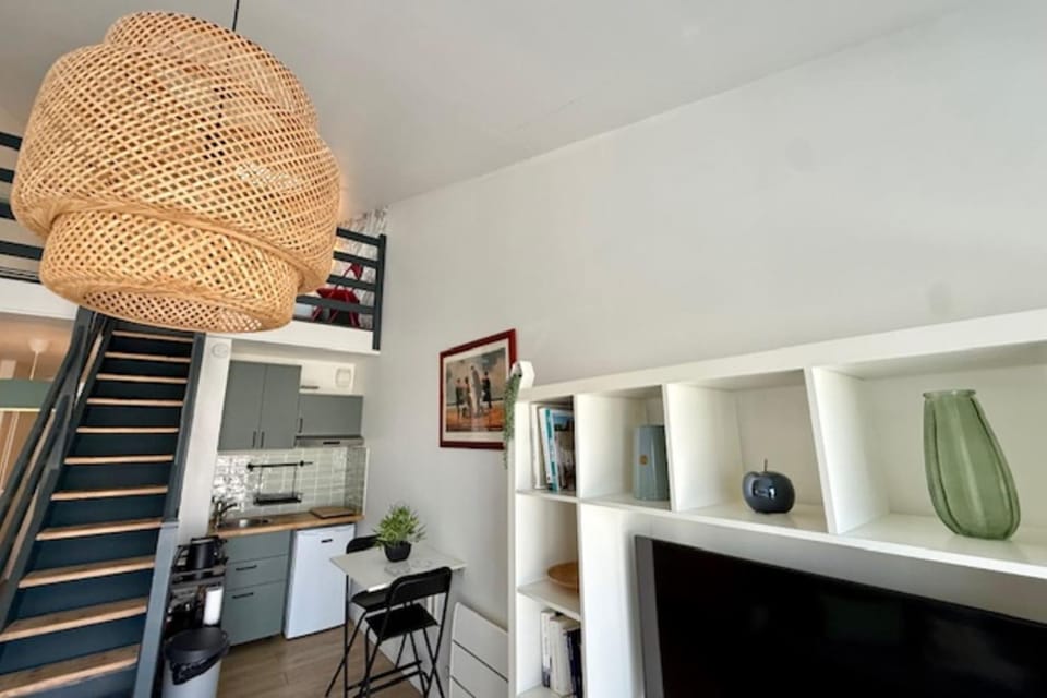 34 m Studio with Private Parking in Rochelle Apartment in La Rochelle