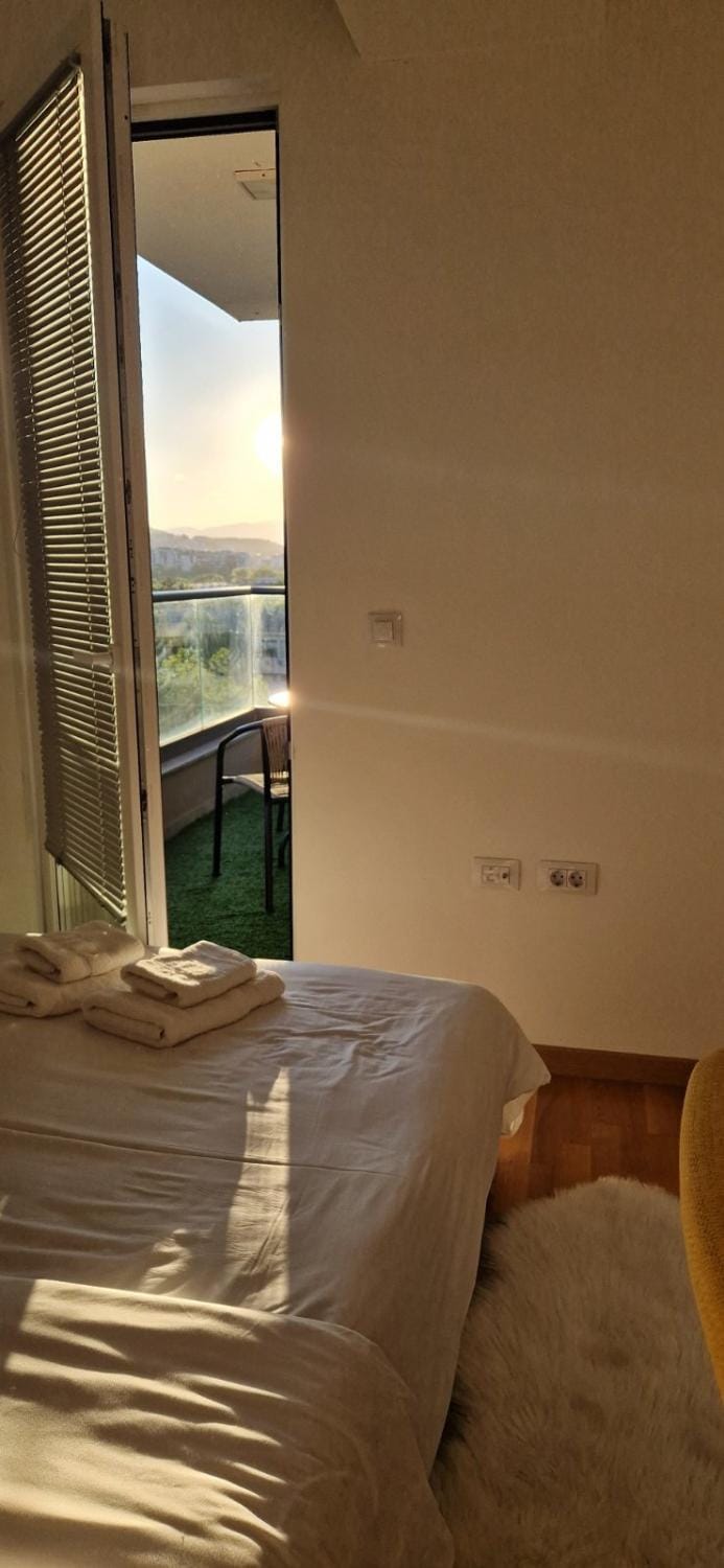 2-Bedroom apartment with private parking Apartment in Skopje