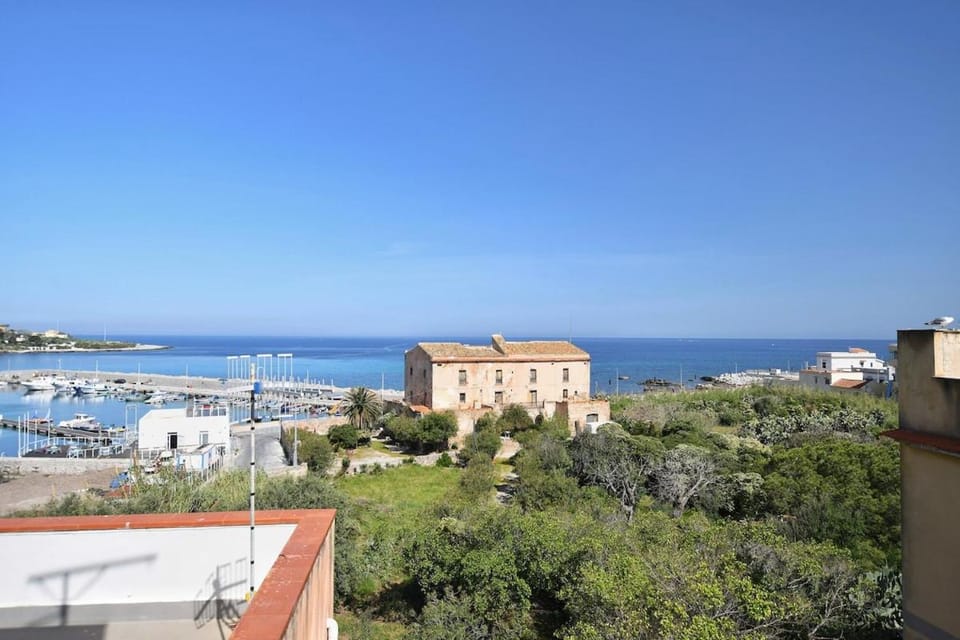 Sea view, Sea view