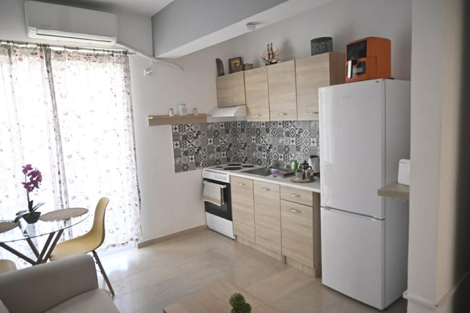 M & M Small House Rhodes Town Apartment in Rhodes