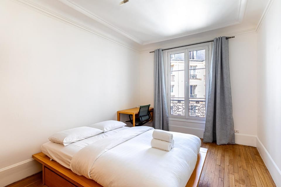 GuestReady - Parisian charm with a balcony Apartment in Paris