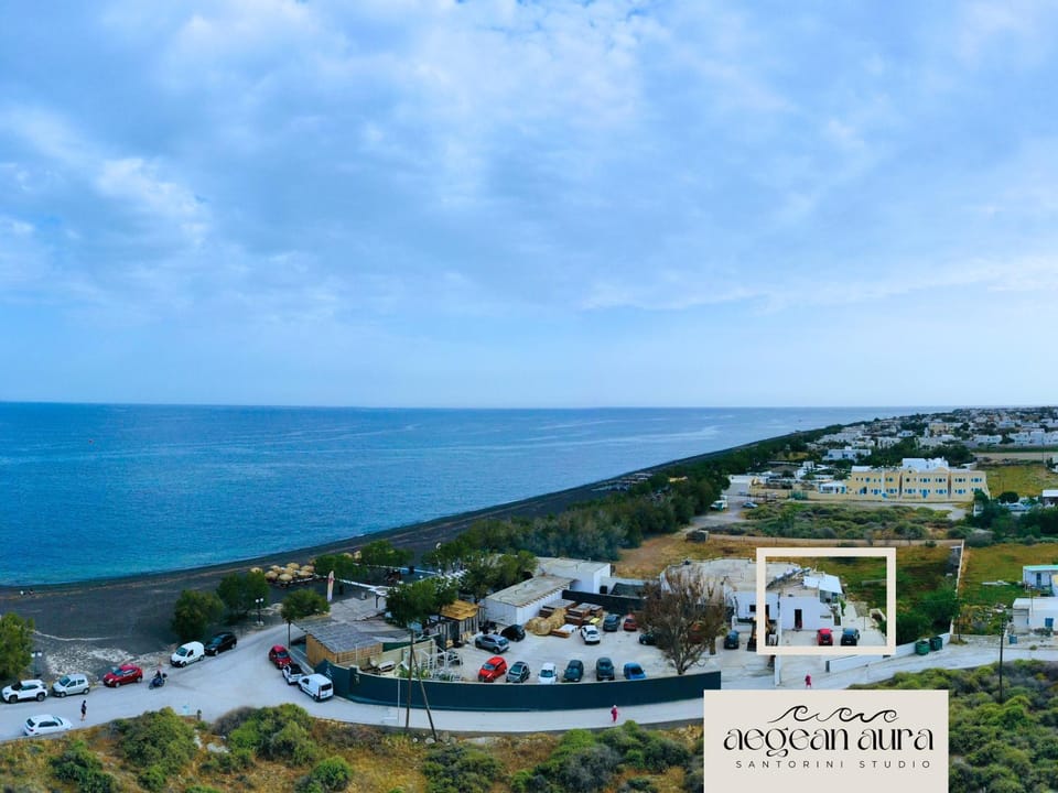 Bird's eye view, Location
