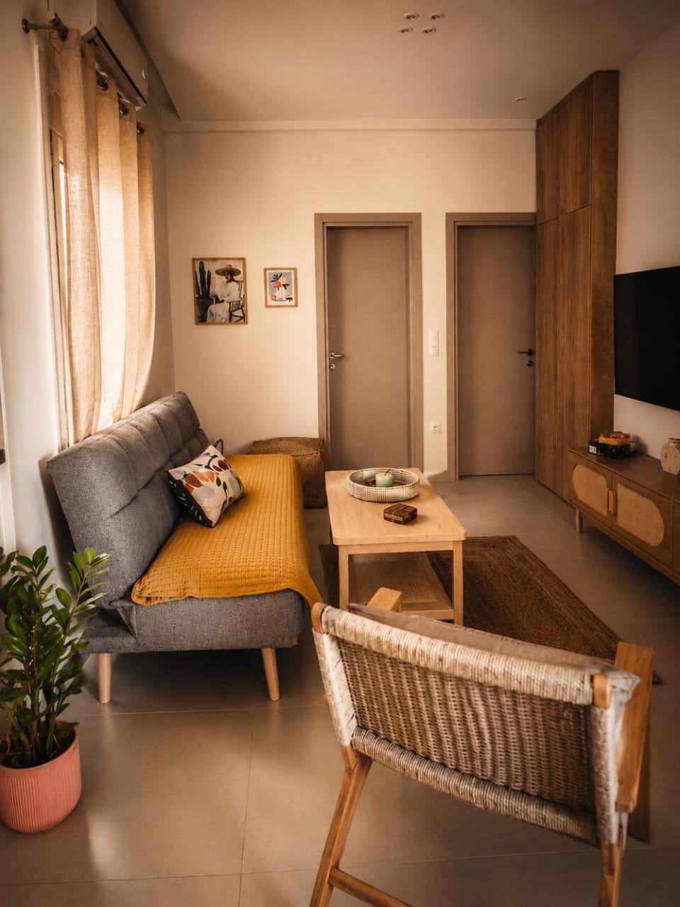 Living room, Seating area