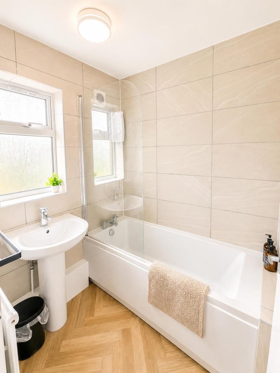Bathroom, Bath