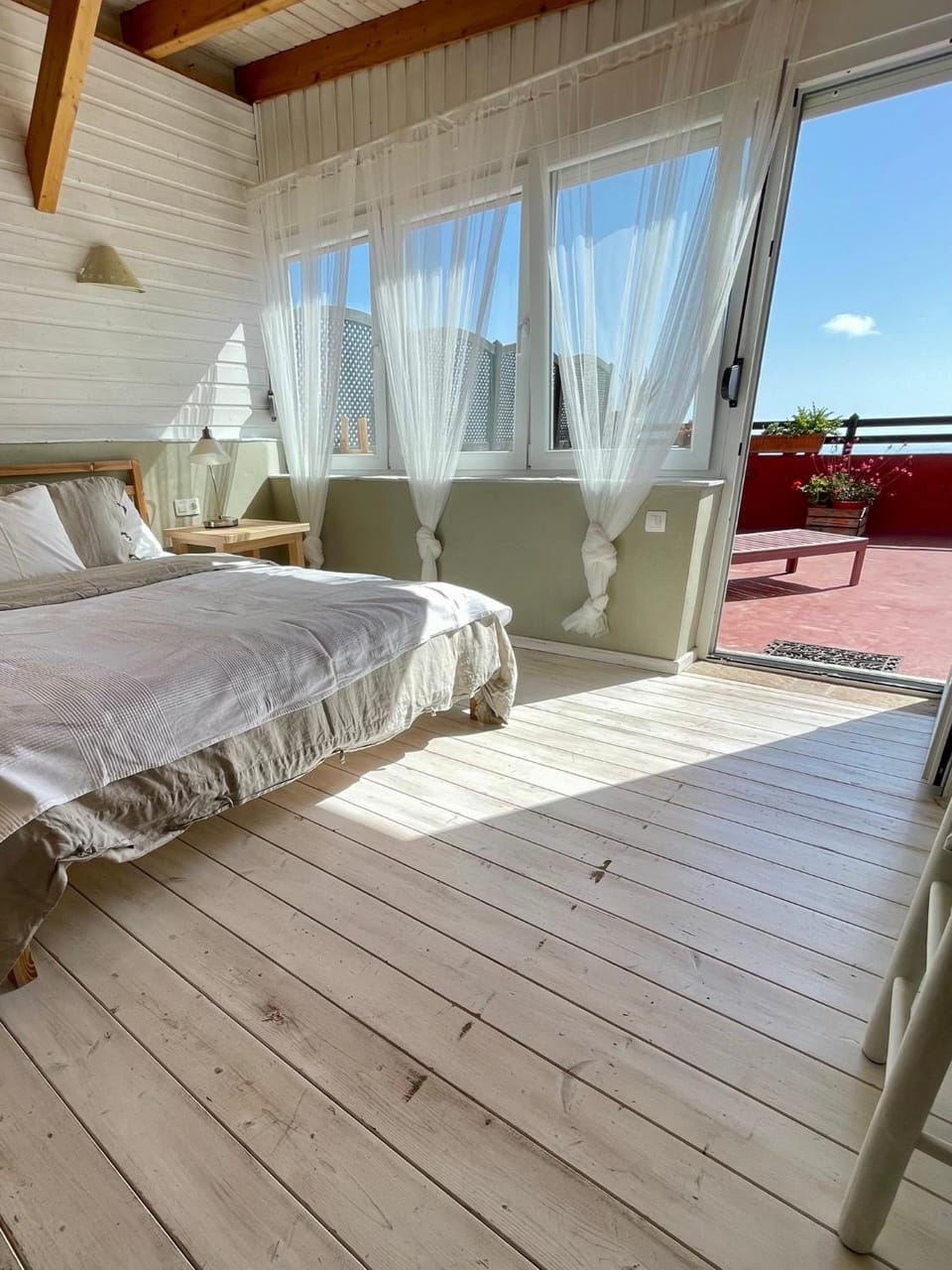 Balcony/Terrace, Photo of the whole room, Bedroom