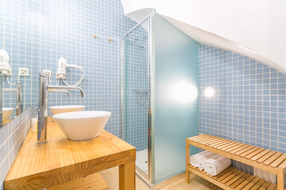 Shower, Bathroom