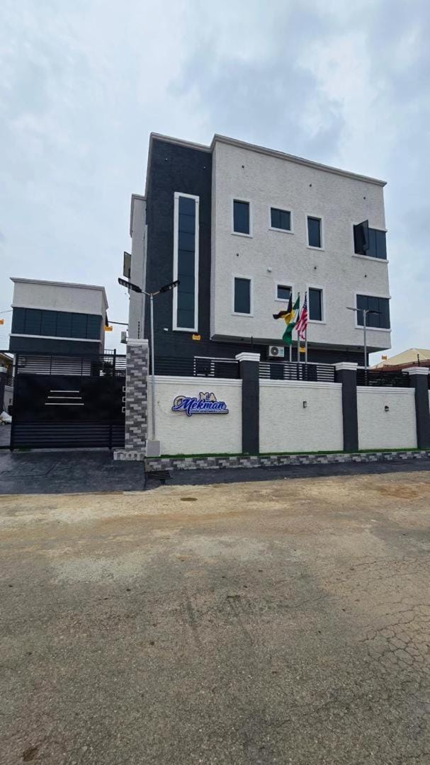 Mekman Luxury Apartments Two Bedroom Apartment in Nigeria