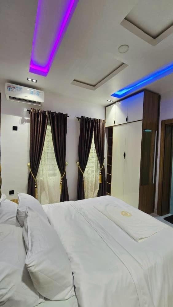 Mekman Luxury Apartments Two Bedroom Apartment in Nigeria