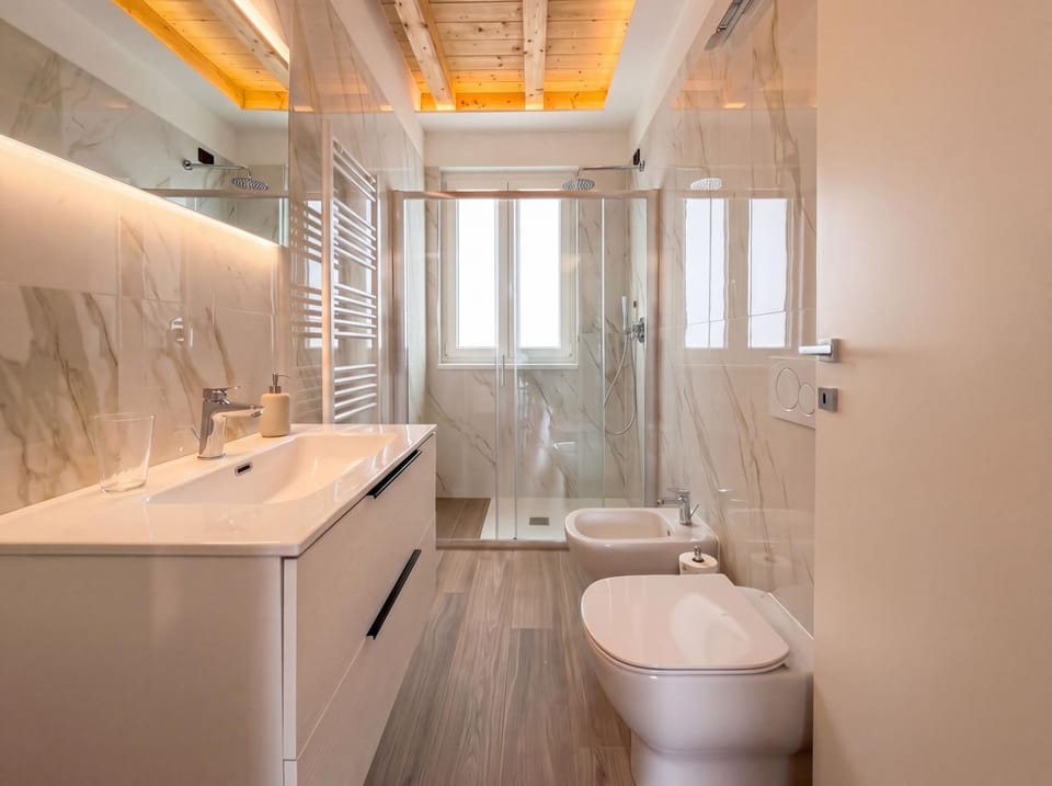 Shower, Toilet, Bathroom, Bath, bidet, towels