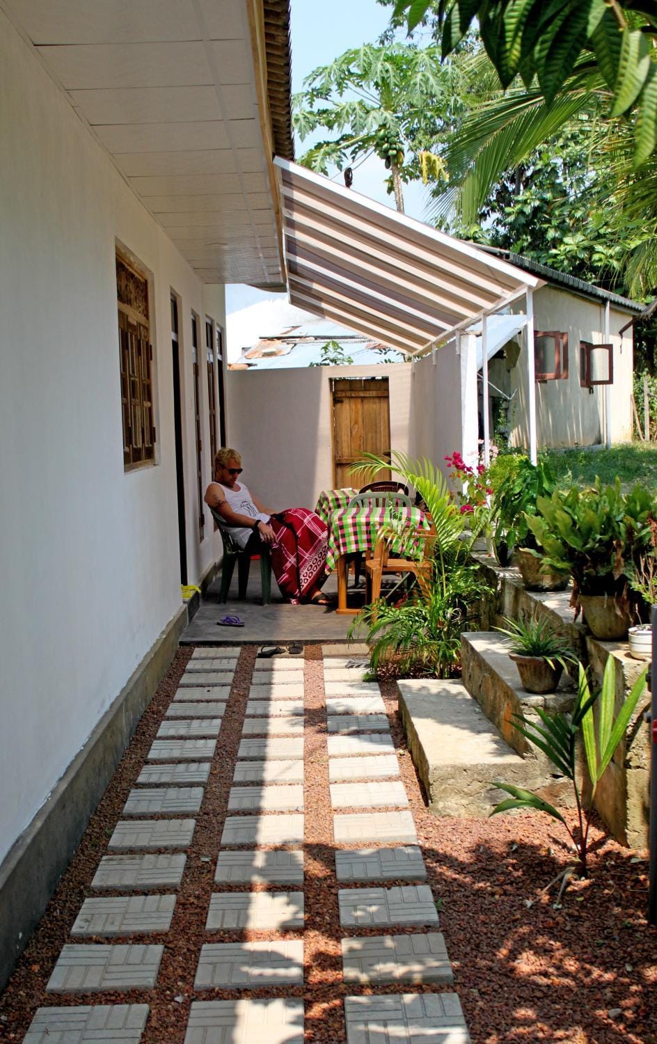 Property building, Day