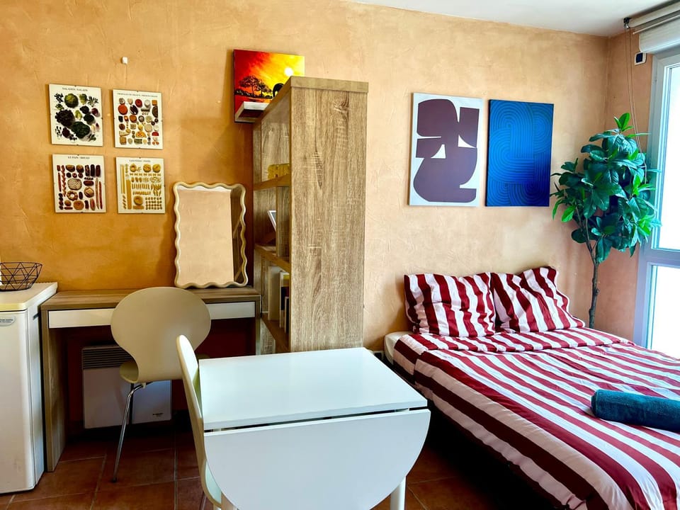 Decorative detail, Seating area, Bedroom
