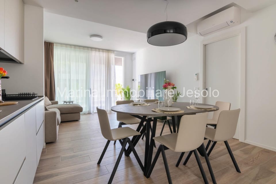 Living room, kitchen
