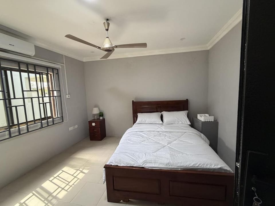 Comfortable 2BR Home in Lashibi Apartment in Accra