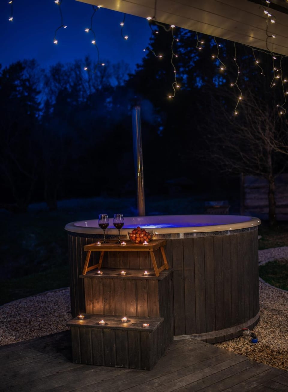 Hot Tub, Hot Tub