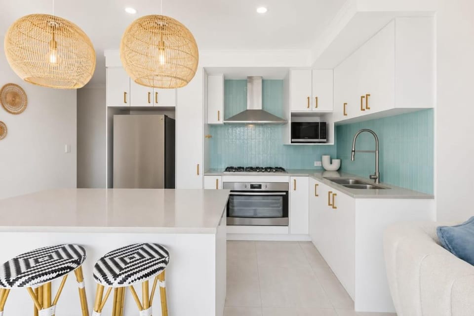 The Duchess of Duke Spa, Sauna & Beach Walk House in Perth