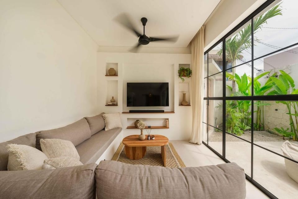 1BR Tropical Private Pool Villa in Uluwatu - Villa Uluma Villa in Bali