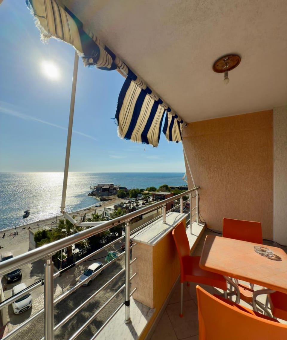 Balcony/Terrace, Seating area, Sea view