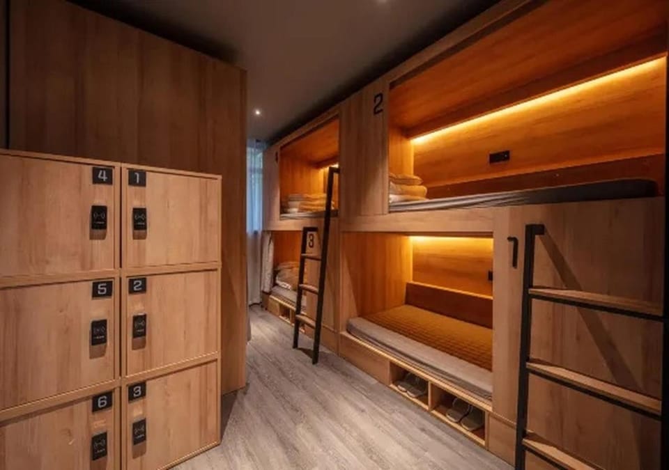 bunk bed