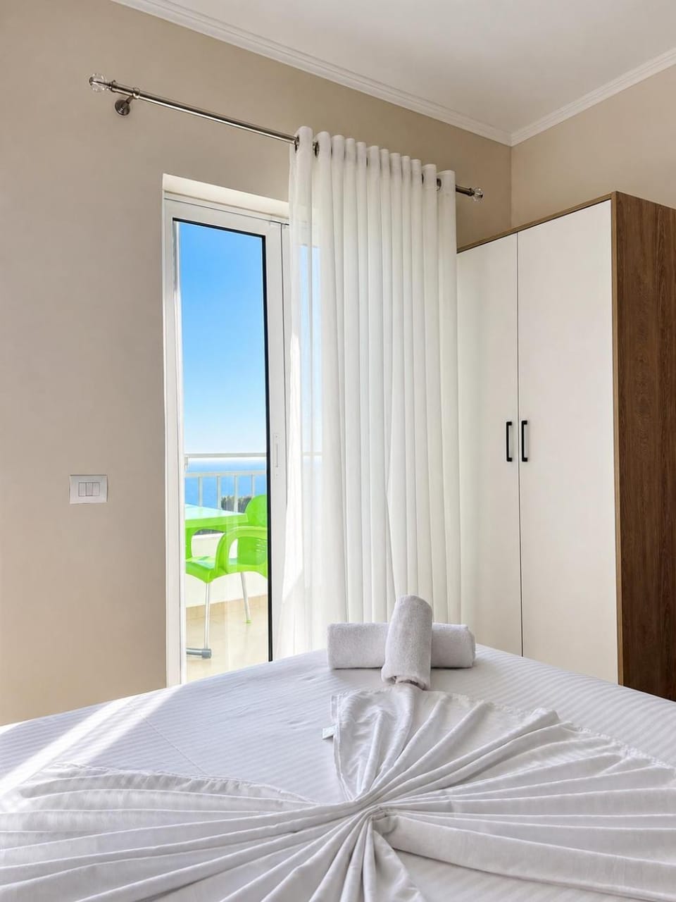 Lukova Center Sunset Apartments Apartment in Vlorë County, Albania