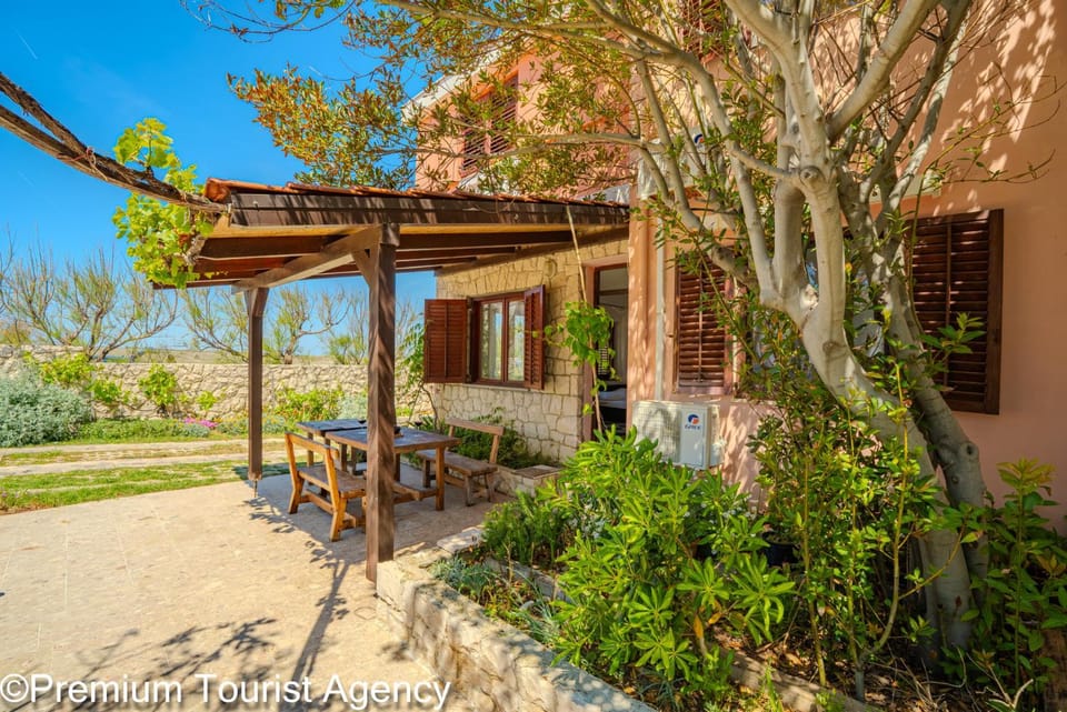Property building, Patio, Day, Garden, View (from property/room), Balcony/Terrace, Garden view