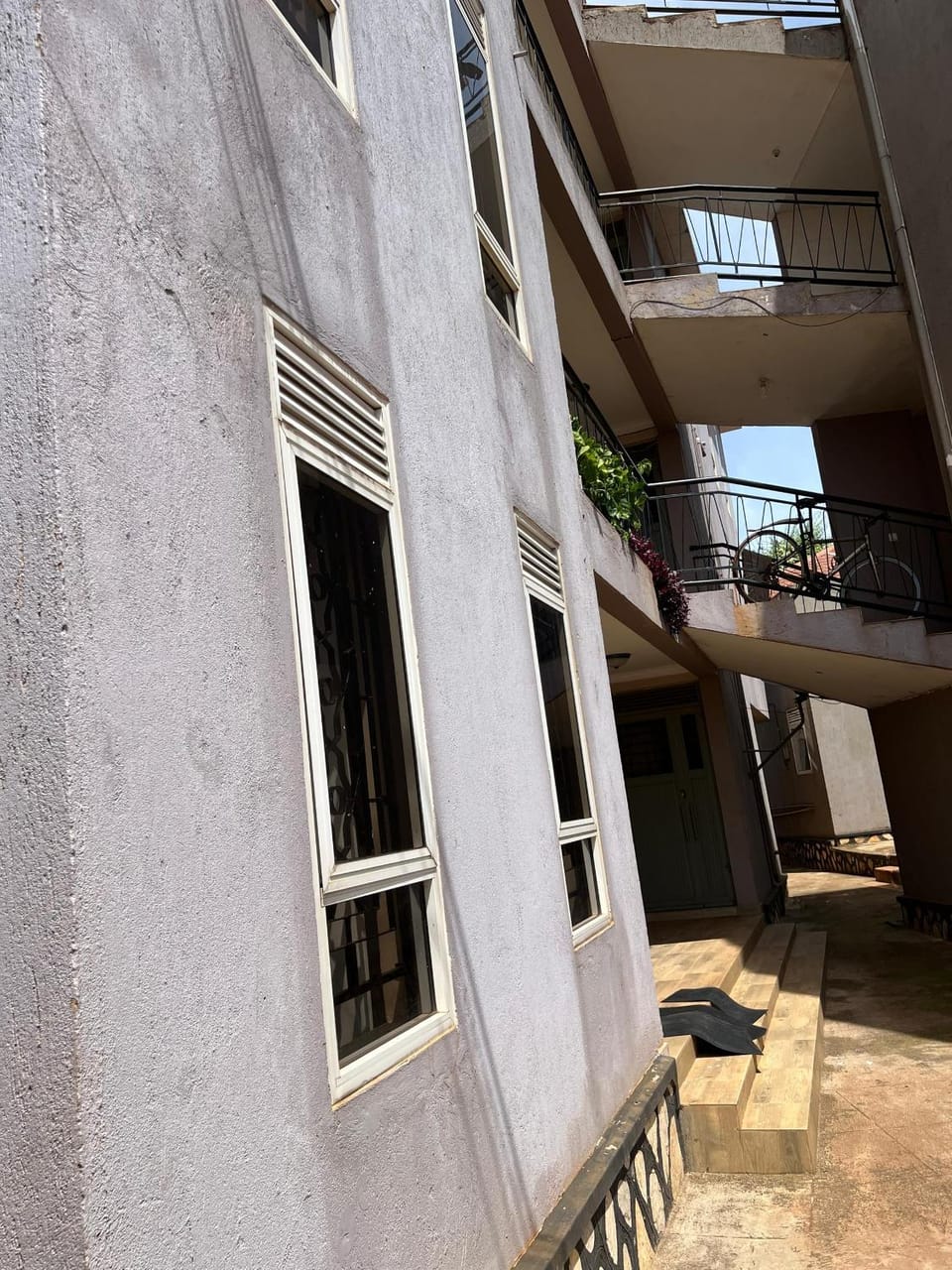 Regeneration Apartment in Uganda