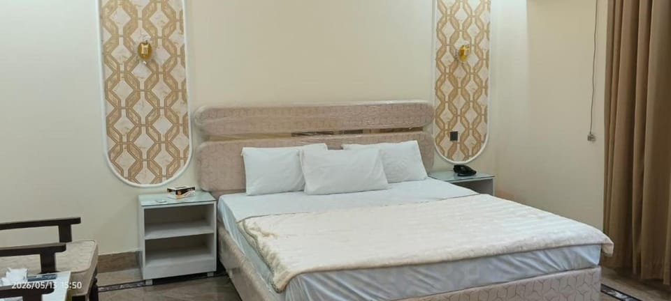 Hotel Crescent Multan Hotel in Punjab