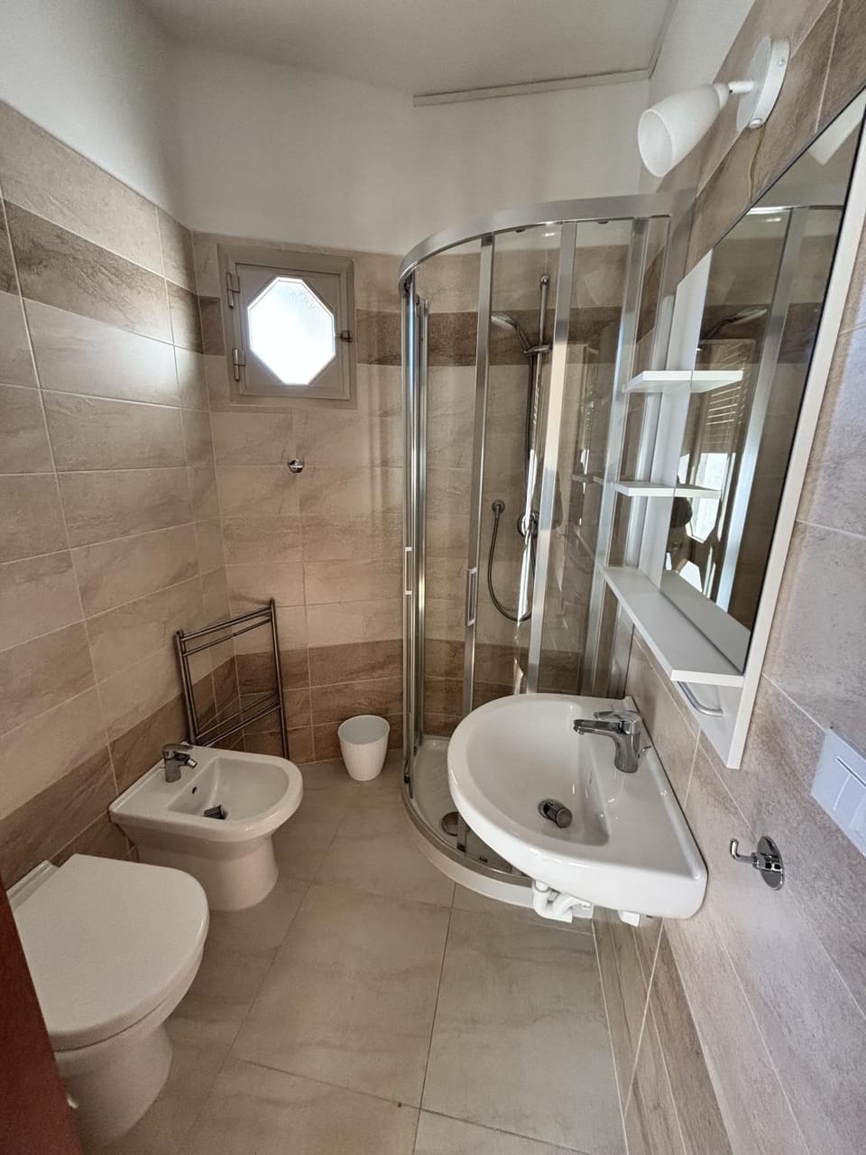 Shower, Toilet, Bathroom, bidet