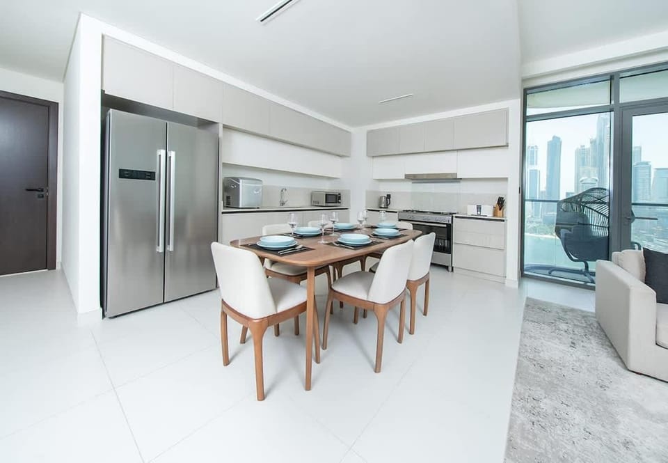 Luxurious 3BR with Maid Room Residence in Marina Vista Apartment in Dubai