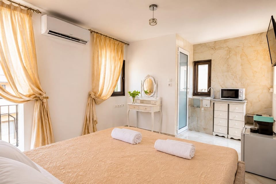Helios Cave Suite Apartment in Rhodes