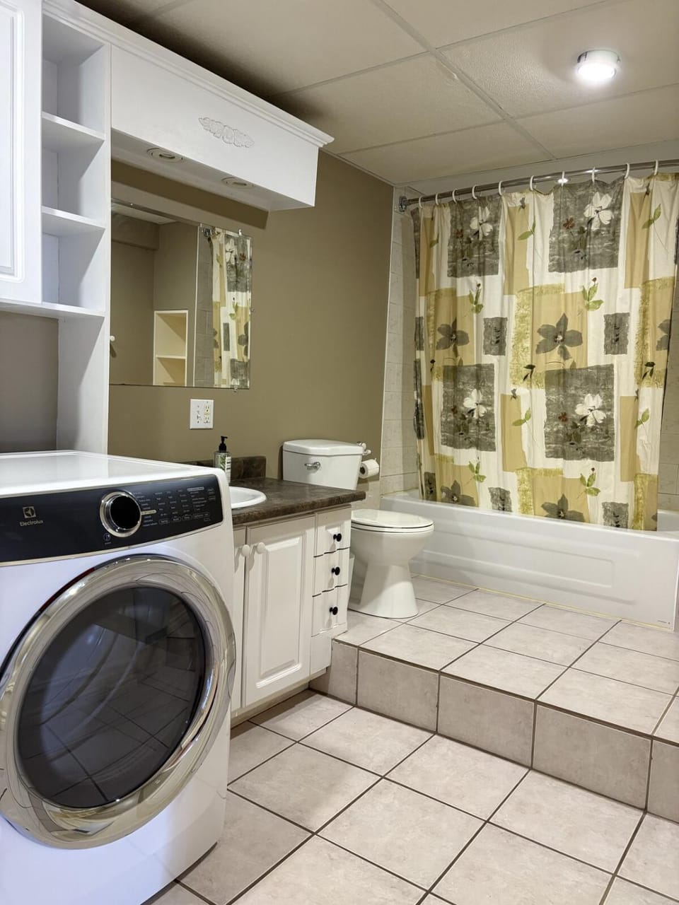 Peaceful retreat on Caraquet Bay Apartment in Caraquet
