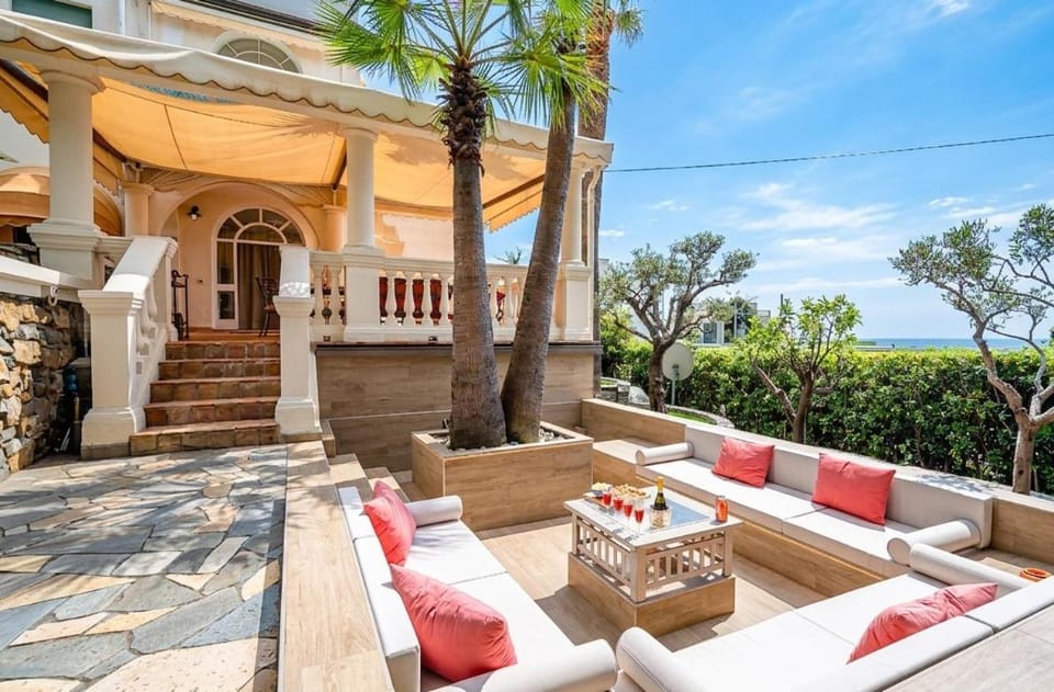 Garden, Balcony/Terrace, furniture