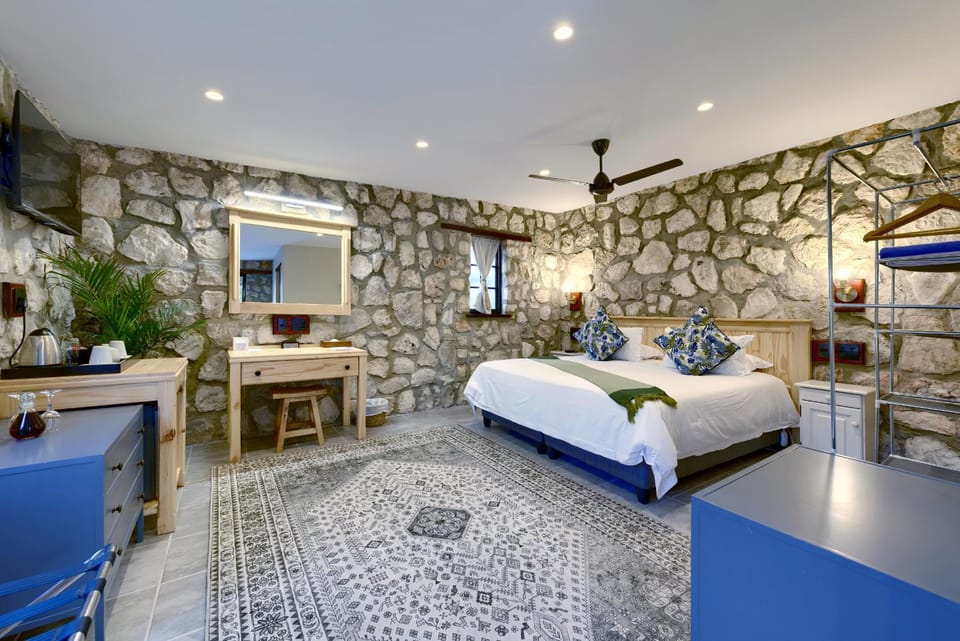 Bed, TV and multimedia, Coffee/tea facilities, Photo of the whole room, Bedroom