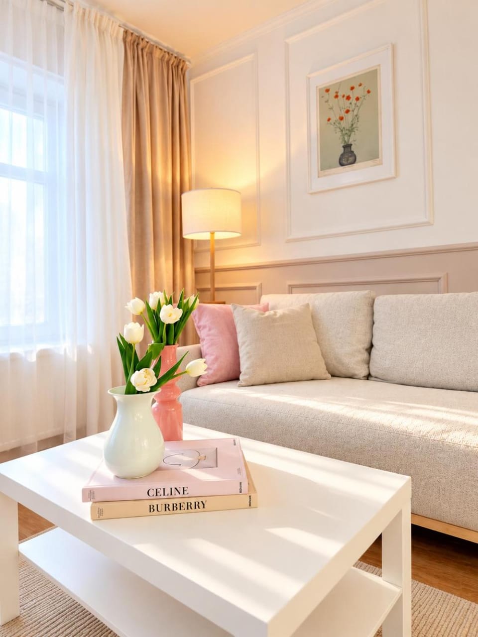 Library, Living room, Seating area