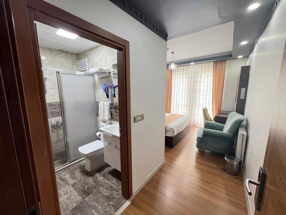 Karakoçan Hotel Hanedan Hotel in Turkey