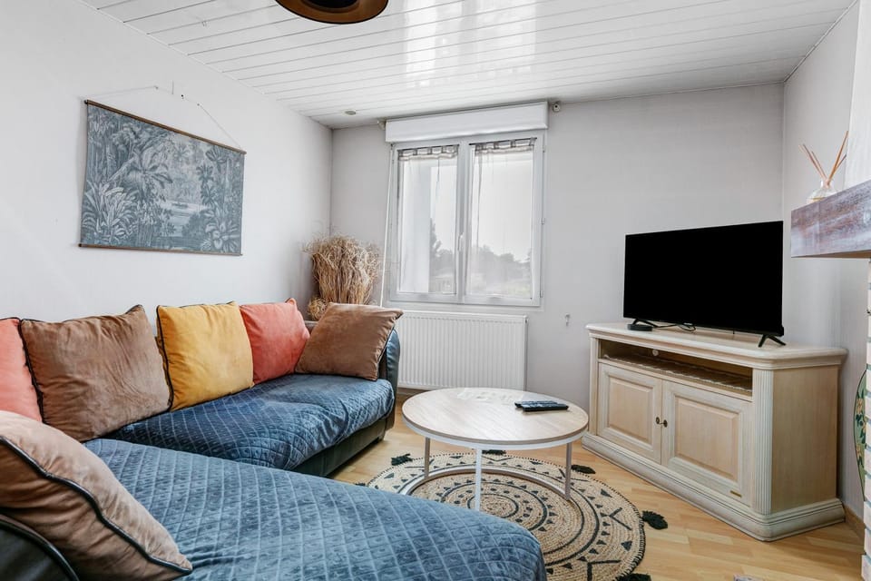 Property building, Living room
