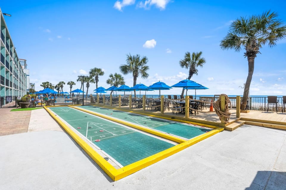 Compass Cove 1469 - Oceanfront House in Myrtle Beach