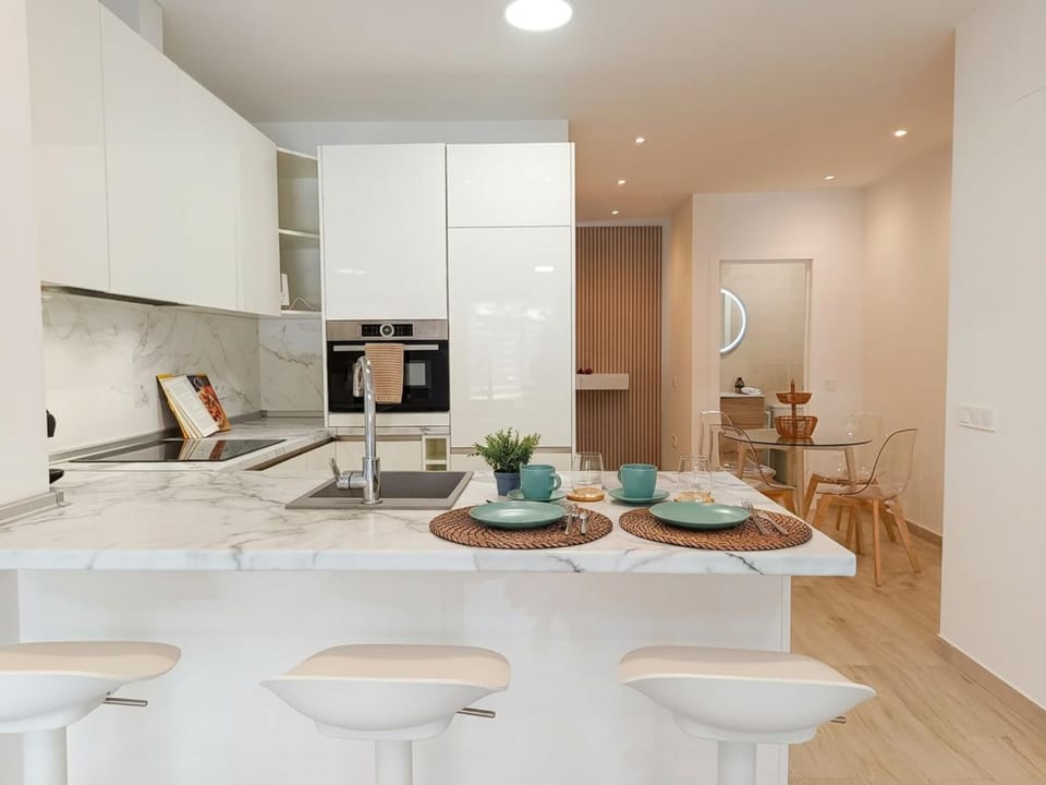 Modern 2BR Marbella Centre Pool & Terrace Apartment in Marbella