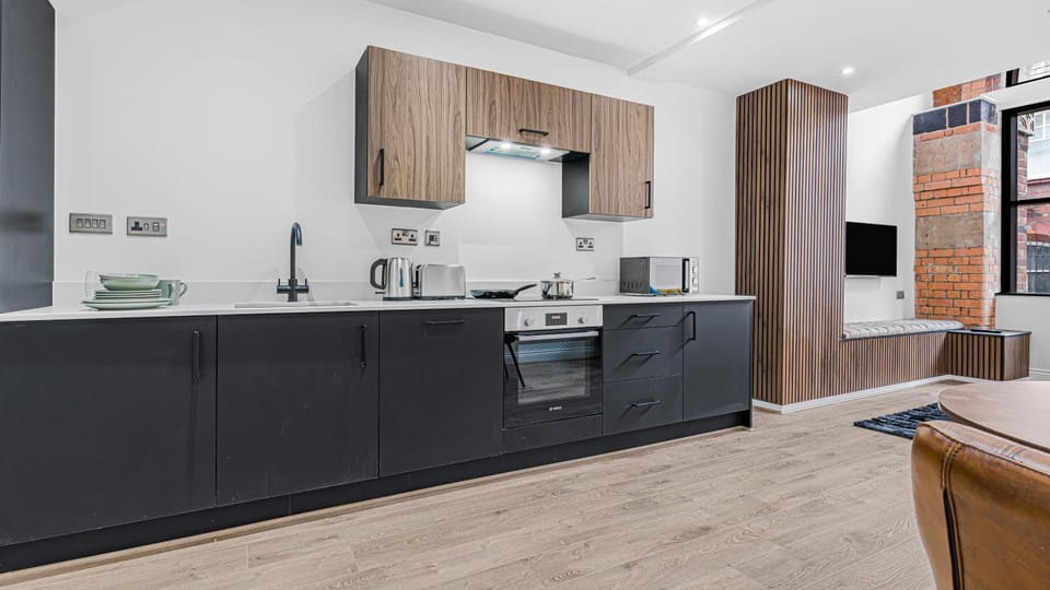 Kitchen or kitchenette