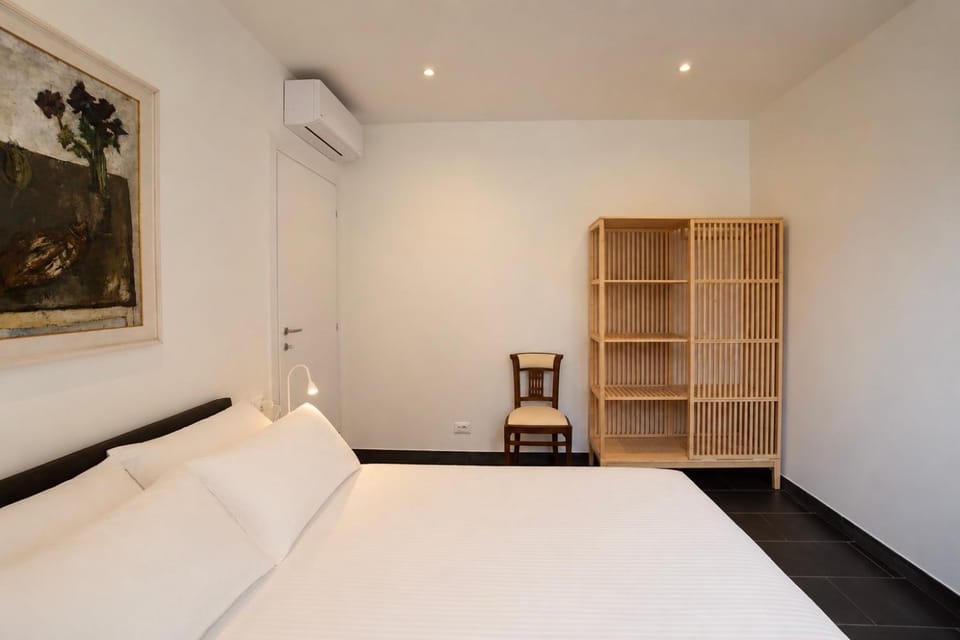 Bed, wardrobe