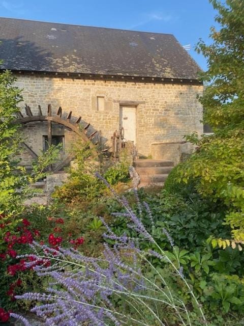 MOULIN DE CARACTERE entre terre et mer proche Bayeux House in Normandy