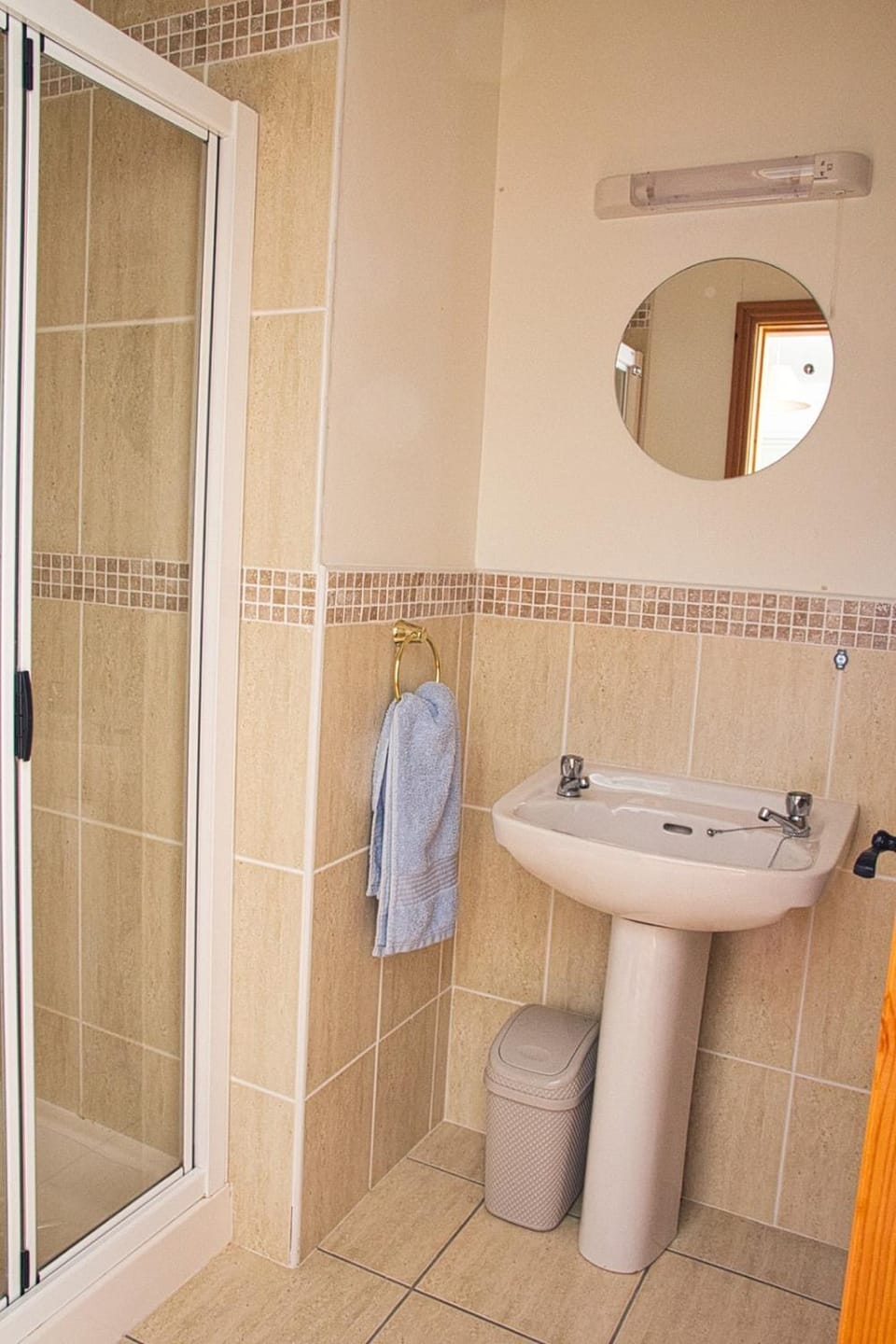 Stylish 3-Bed Home Walk to Lahinch Village House in Lahinch