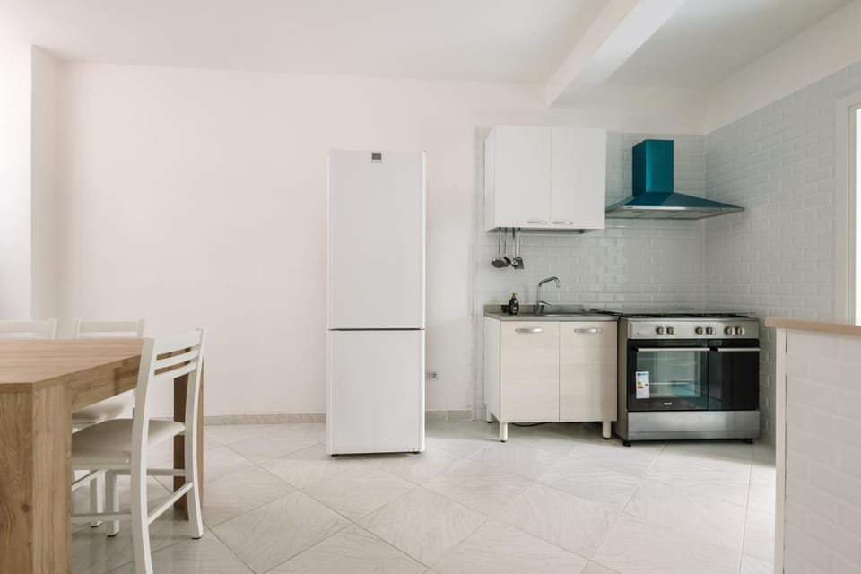oven, kitchen