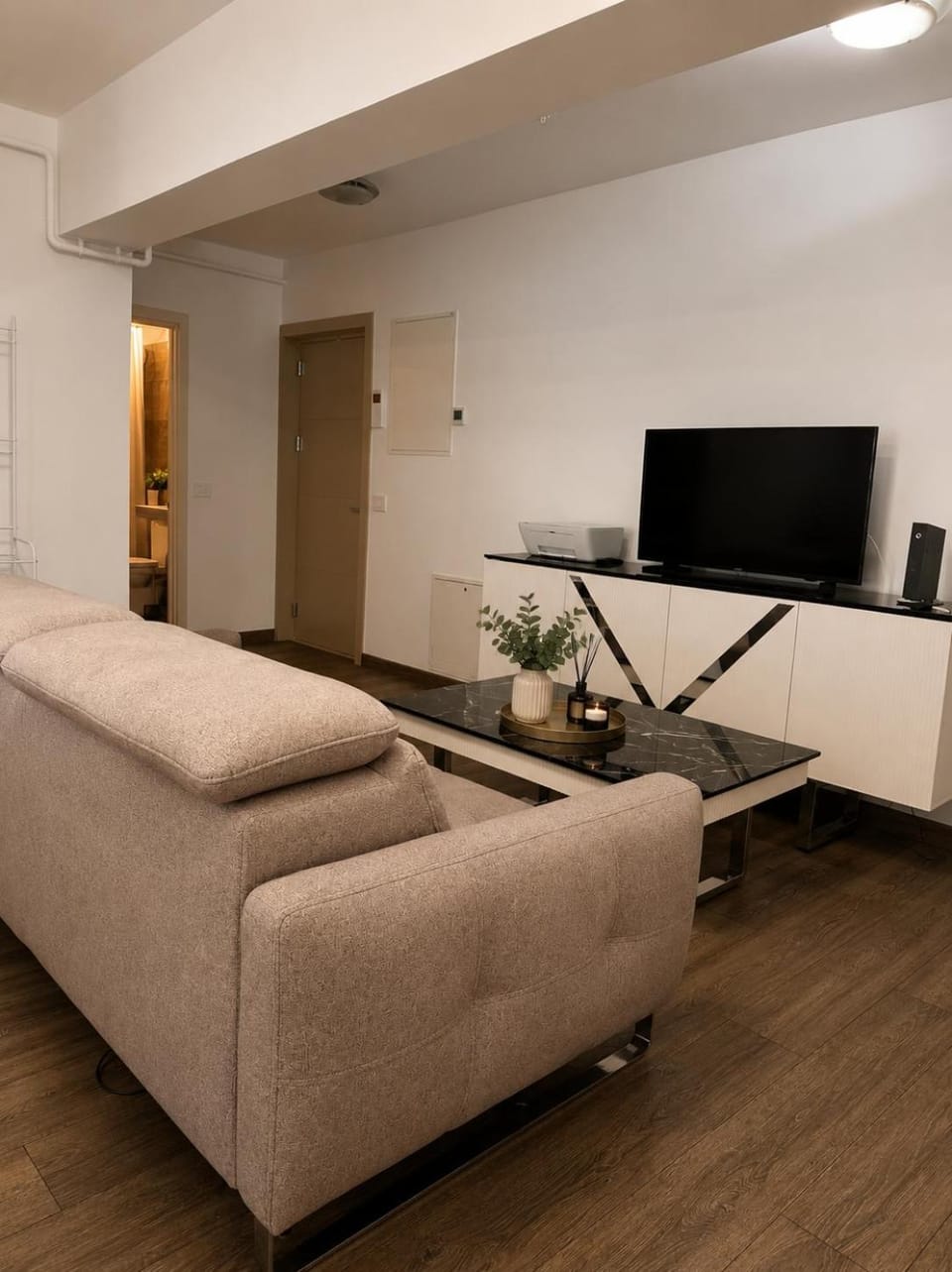 Apartment with two rooms and free parking Newton Residence Apartment in Romania