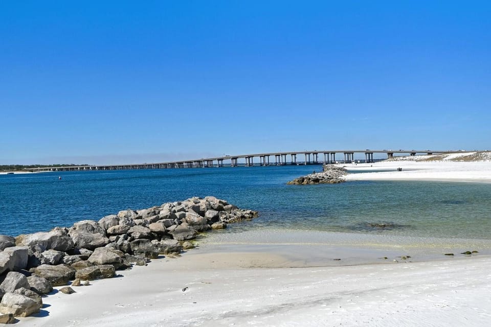 Emerald Grande W522- Harbor Breeze House in Okaloosa Island